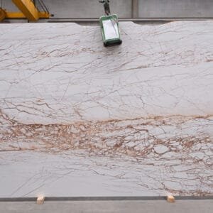 Marmeren Keukenbladen Rosso Venato Poli