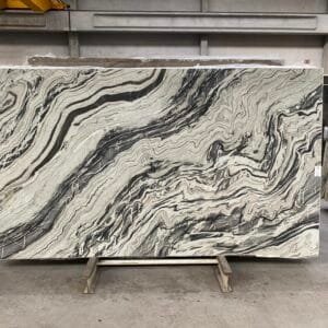 Marmeren Keukenbladen Silver Stream Poli