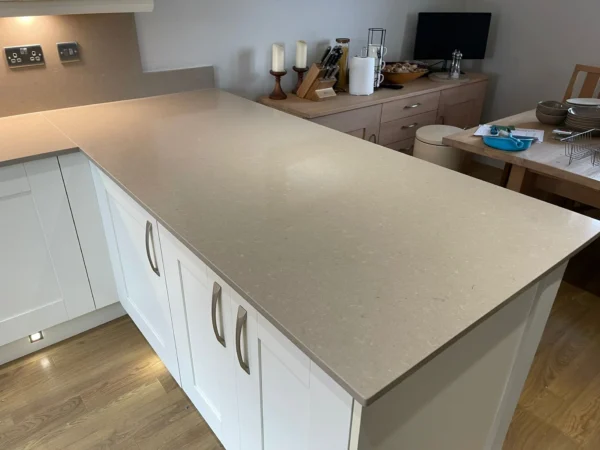 Unistone Jura Grey Composiet Aanrechtbladen